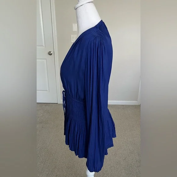 NWOT White House Black Market Long Sleeve Deep Purple Ruched V Neck Top Size S - Picture 7 of 11